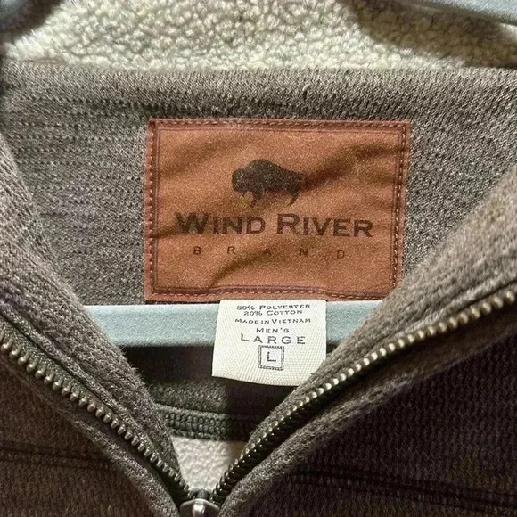Windriver men’s pull over size large - Picture 2 of 6